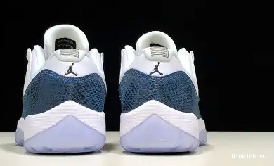 (2019) NAVY - 11 RETRO LOW JORDAN SNAKE 0611